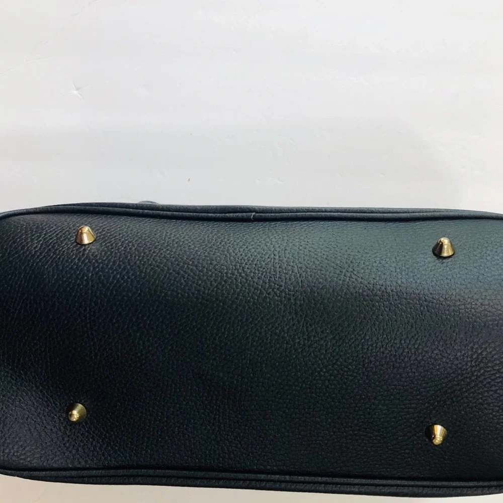 Sophisticated Navy Leather Tote Bag - Picture 6 of 15